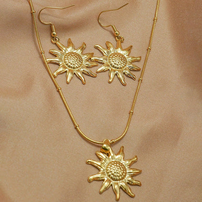 The Radiant Sunbeam Jewelry Set